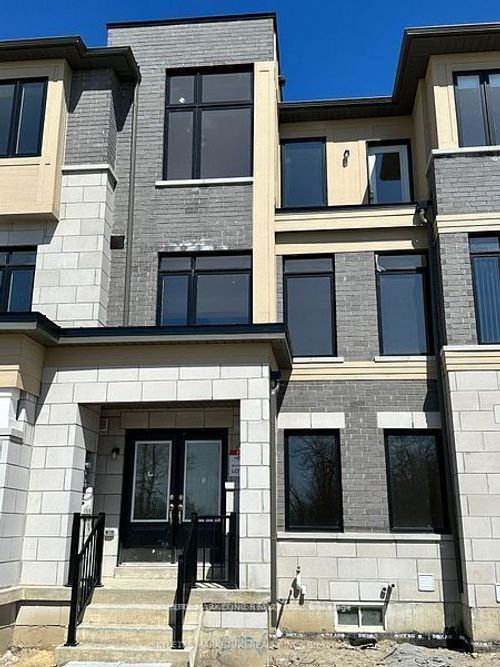 26 Mcalister Ave, Richmond Hill, ON, L4S0L3 | Card Image