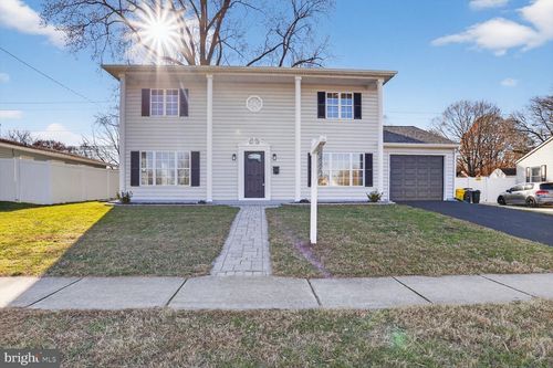 1033 Genine Dr, GLEN BURNIE, MD, 21060-7012 | Card Image