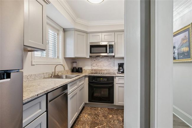302 - 2324 N Hullen St, Condo with 2 bedrooms, 1 bathrooms and null parking in Metairie LA | Image 8