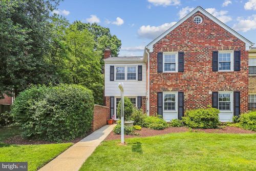 38-101-1015 Nelson St, ROCKVILLE, MD, 20850-2029 | Card Image