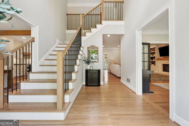 780 Mount Oglethorpe Trl, House other with 5 bedrooms, 5 bathrooms and 2 parking in Johns Creek GA | Image 5