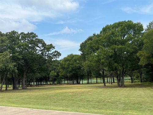 1121 Crystal Lake Dr, Wills Point, TX, 75169-8809 | Card Image