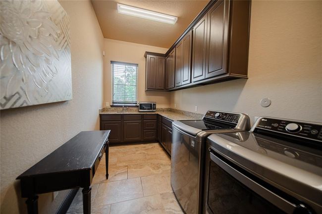 27603 Little Fox Crst, House other with 6 bedrooms, 8 bathrooms and 5 parking in Spring TX | Image 45
