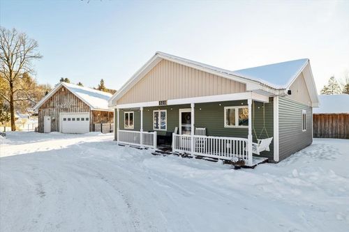 520 Montgomery Rd, East Berkshire, VT, 05447-9713 | Card Image