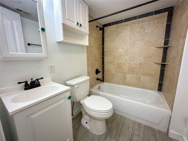 2nd Full Bathroom | Image 13
