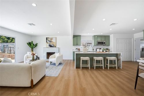 2414 S Poplar St, Santa Ana, CA, 92704-5740 | Card Image