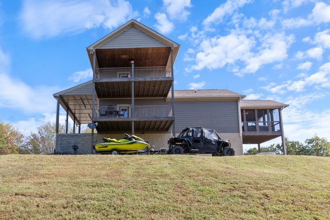 Back View of Home | Image 42