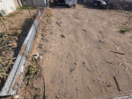 409 E Washington Street, Anthony, TX, 79821 | Card Image