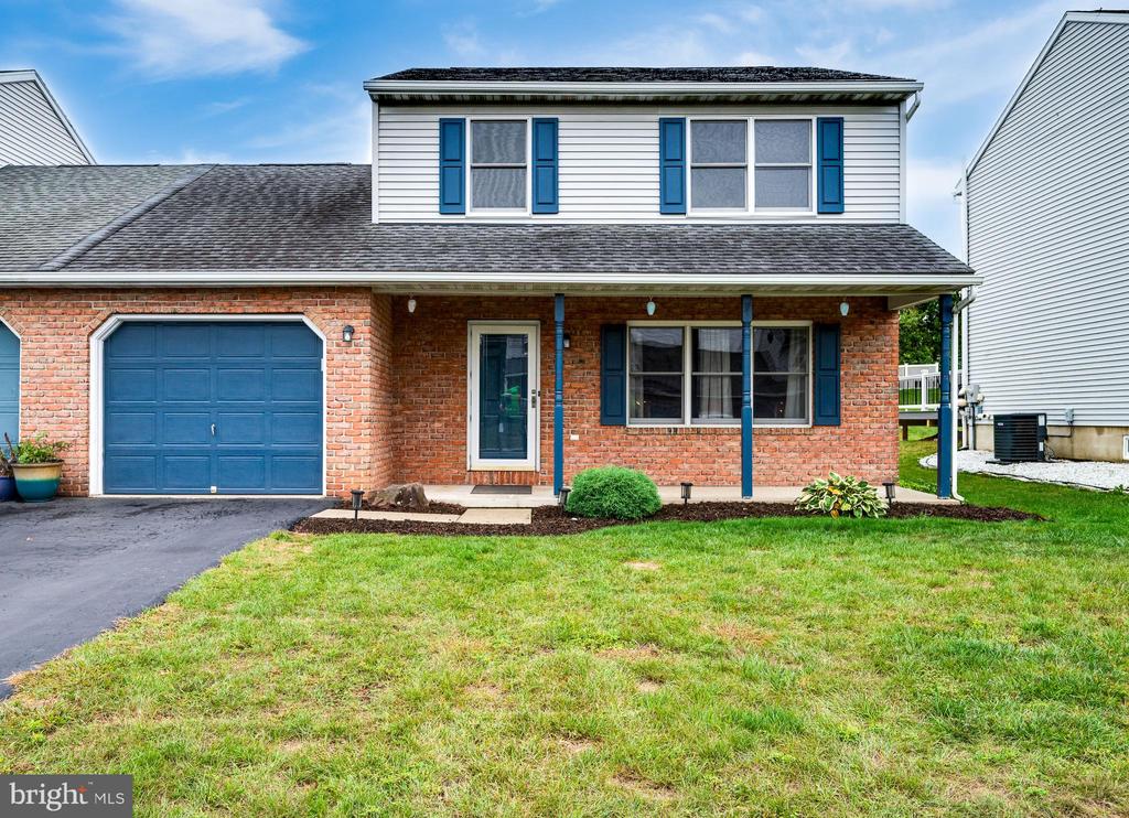 View Rd, Fleetwood, PA 19522
