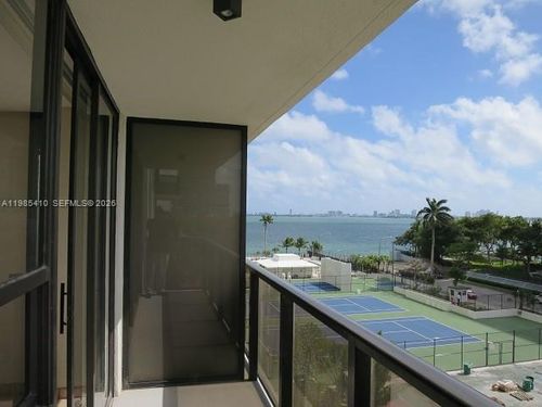 apt-517-600 Ne 36th St, Miami, FL, 33137-3930 | Card Image