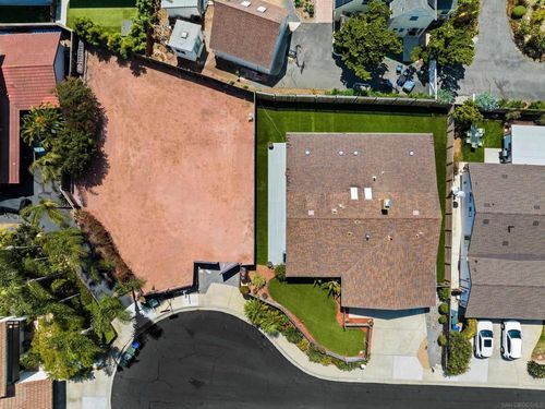 722 Piedras Oro Calle, Encinitas, CA, 92024-3702 | Card Image