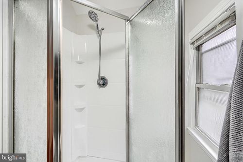 34 Henry Ave, NOTTINGHAM, MD, 21236-4201 | Card Image