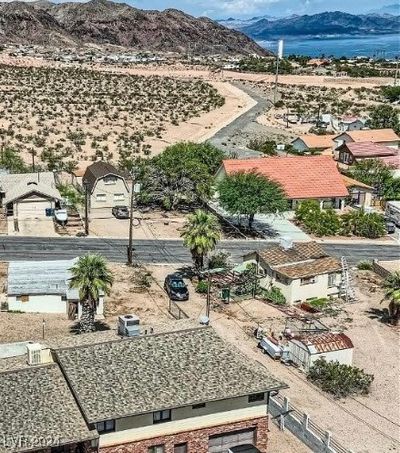 305 Lakeview Drive, House other with 2 bedrooms, 1 bathrooms and null parking in Boulder City NV | Image 2