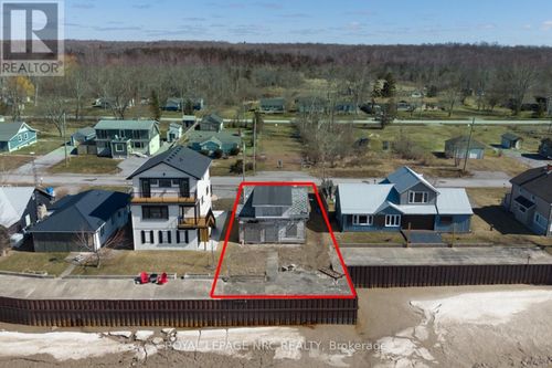 11573 Beach Road E, Wainfleet (Lakeshore), ON, L0S1V0 | Card Image