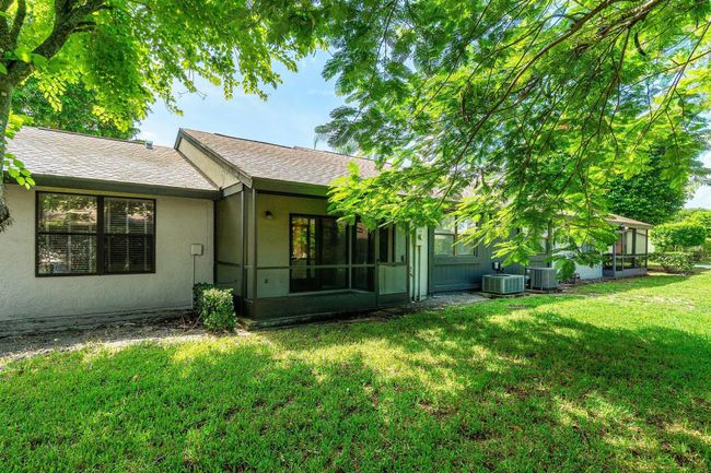 476 Lynbrook Ct, Condo with 2 bedrooms, 2 bathrooms and null parking in Royal Palm Beach FL | Image 26