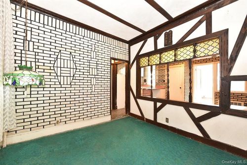 222 Avenue V, Brooklyn, NY, 11223-4619 | Card Image