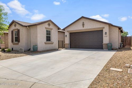 1227 Essex Way, Chino Valley, AZ, 86323-5714 | Card Image