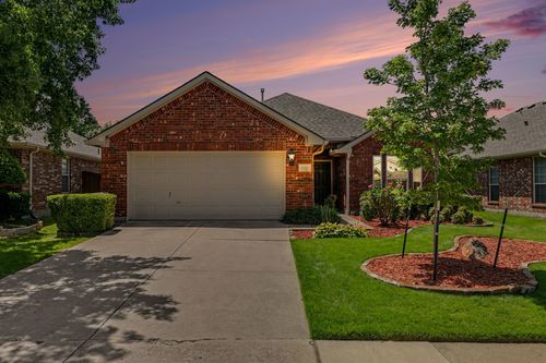 2620 Redcedar Dr, Little Elm, TX, 75068-6604 | Card Image