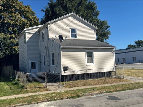 20 Craig St, Rochester, NY, 14611-1606 | Card Image