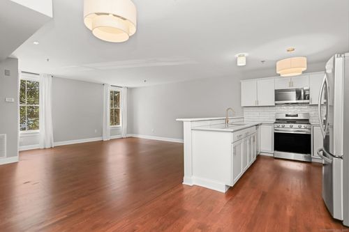 apt-24-16 Ann St, Norwalk, CT, 06854-2295 | Card Image