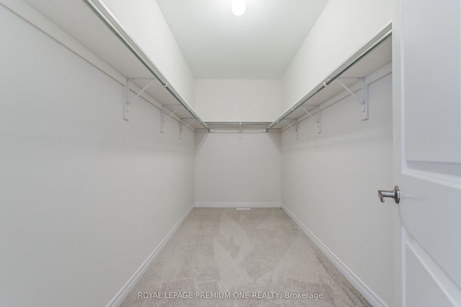 799 Apple Terr, House other with 5 bedrooms, 4 bathrooms and 2 parking in Milton ON | Image 40