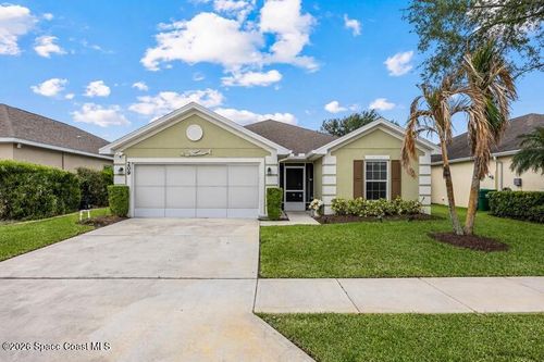 209 Briarcliff Cir, Sebastian, FL, 32958-8692 | Card Image