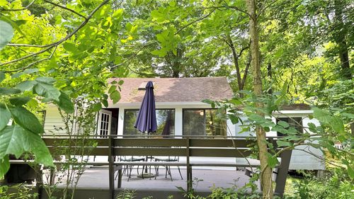 16-3300 Baker Hwy, Mohegan Lake, NY, 10547-1765 | Card Image