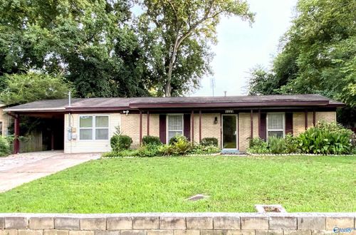 3108 Nassau Dr Sw, Huntsville, AL, 35805-5851 | Card Image