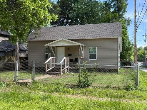 1010 W Scott St, Springfield, MO, 65802-4172 | Card Image