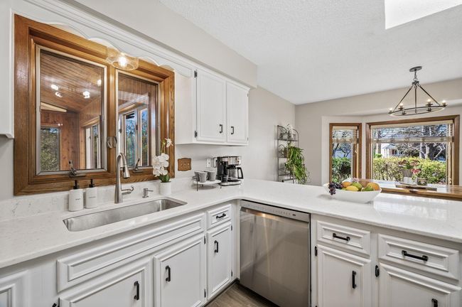 485 Mackubin Cir, House other with 4 bedrooms, 2 bathrooms and null parking in Shoreview MN | Image 14