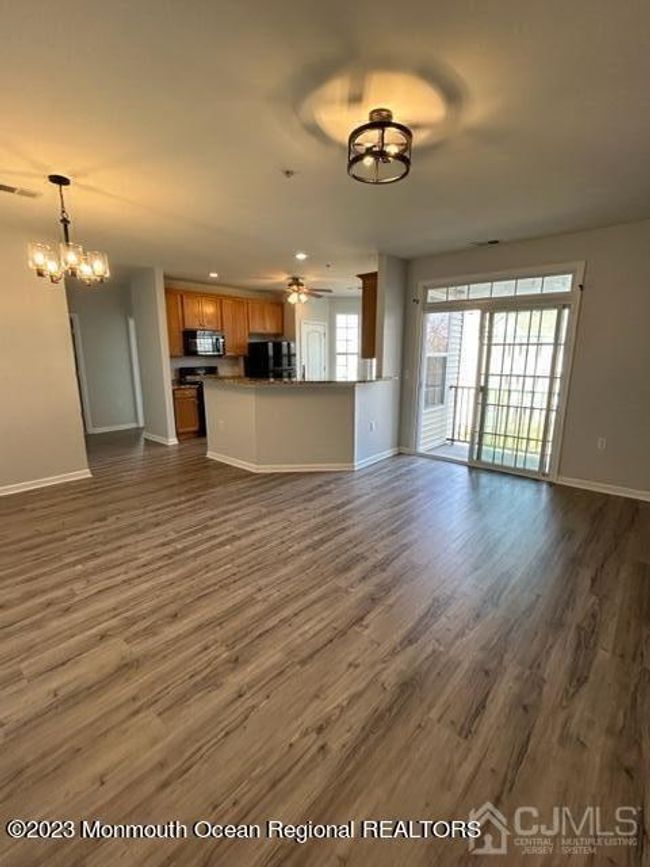 49 Azalea Dr, Townhouse with 2 bedrooms, 2 bathrooms and null parking in Old Bridge NJ | Image 6