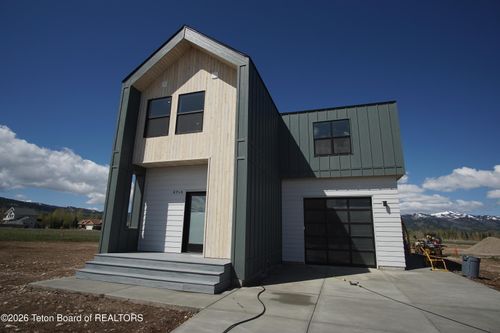 8748 Windy Ridge Road, Victor, ID, 83455 | Card Image