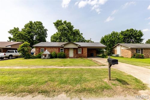 141 Saint Catherine Ln, New Madrid, MO, 63869-1004 | Card Image