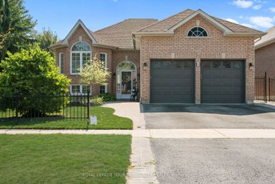 1 Kerfoot Cres, House other with 2 bedrooms, 3 bathrooms and 4 parking in Keswick ON | Image 2