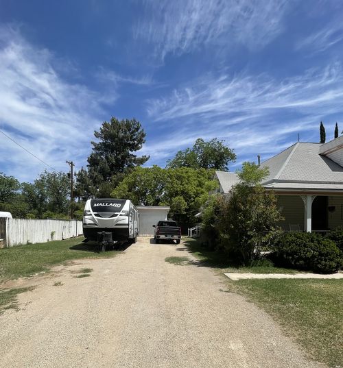 112 W Blodgett, Carlsbad, NM, 88220 | Card Image