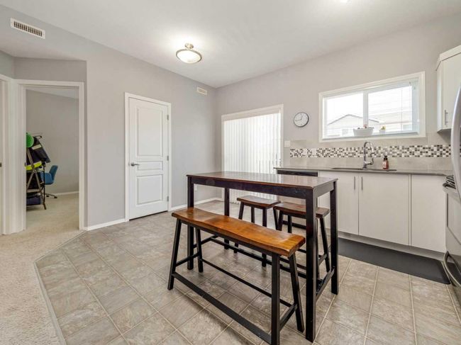 1122 Keystone Rd W, Home with 2 bedrooms, 2 bathrooms and 2 parking in Lethbridge AB | Image 12