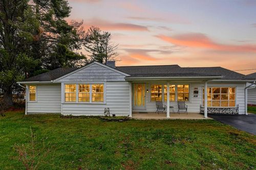 343 Charlotte Ave, Oak Hill, OH, 45656-1325 | Card Image