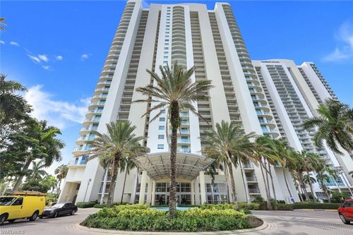 903-3000 Oasis Grand Blvd, FORT MYERS, FL, 33916-1599 | Card Image