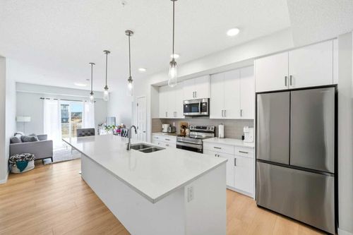 4306-550 Belmont St Sw, Calgary, AB, T2X5Y9 | Card Image