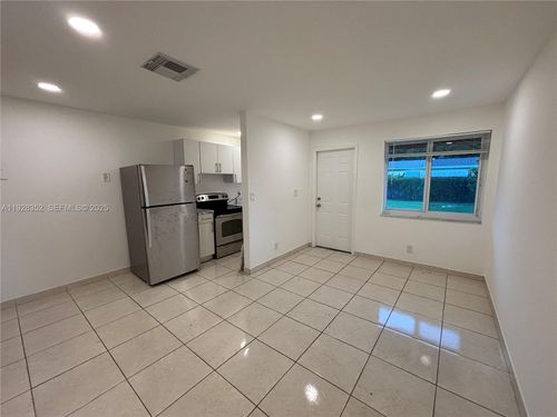 apt-9-2308 Jackson St, Hollywood, FL, 33020-4976 | Card Image