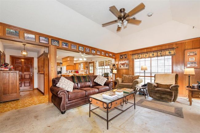 13259 Kidd Rd, Home with 3 bedrooms, 3 bathrooms and null parking in Conroe TX | Image 7