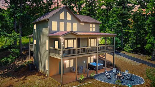 196 Grayson Pt, Blue Ridge, GA, 30513-6538 | Card Image