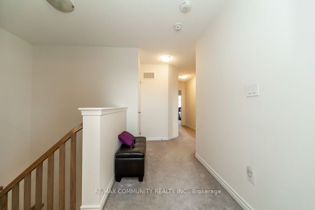 6 Westfield Dr, House attached with 3 bedrooms, 3 bathrooms and 1 parking in Whitby ON | Image 24