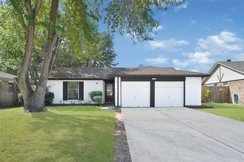 9611 Camrose Ct, Houston, TX, 77086-2601 | Card Image