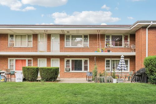 apt-4-1107 E Algonquin Rd, Arlington Heights, IL, 60005-4638 | Card Image