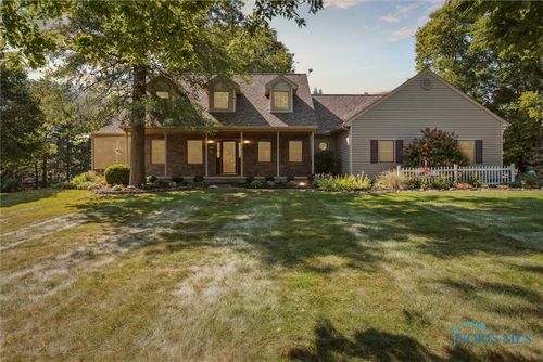 1235 N Ottokee St, Wauseon, OH, 43567-1913 | Card Image