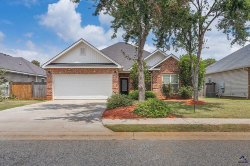 225 Amber Dr, Byron, GA, 31008-3876 | Card Image