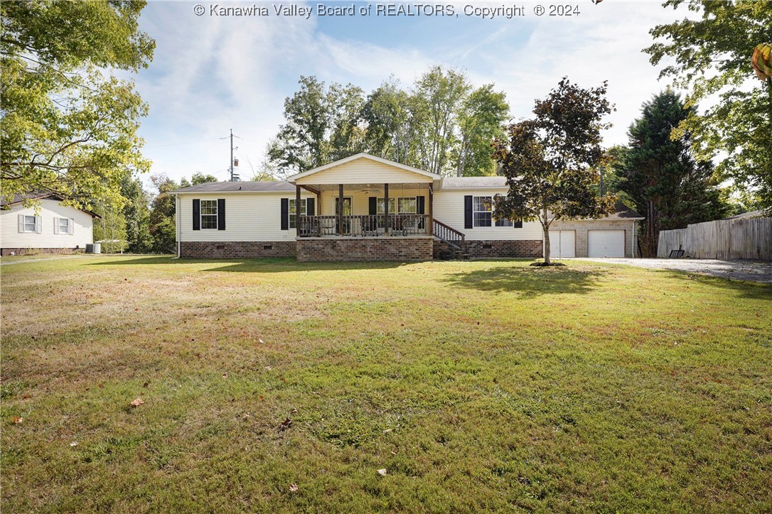 Union Rd, Clendenin, WV 25045