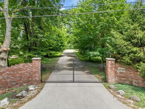 1010 E 800 N, West Lafayette, IN, 47906-9005 | Card Image
