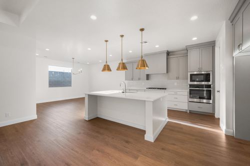 124-1579 N Horizon Pkwy, Washington, UT, 84780-3786 | Card Image